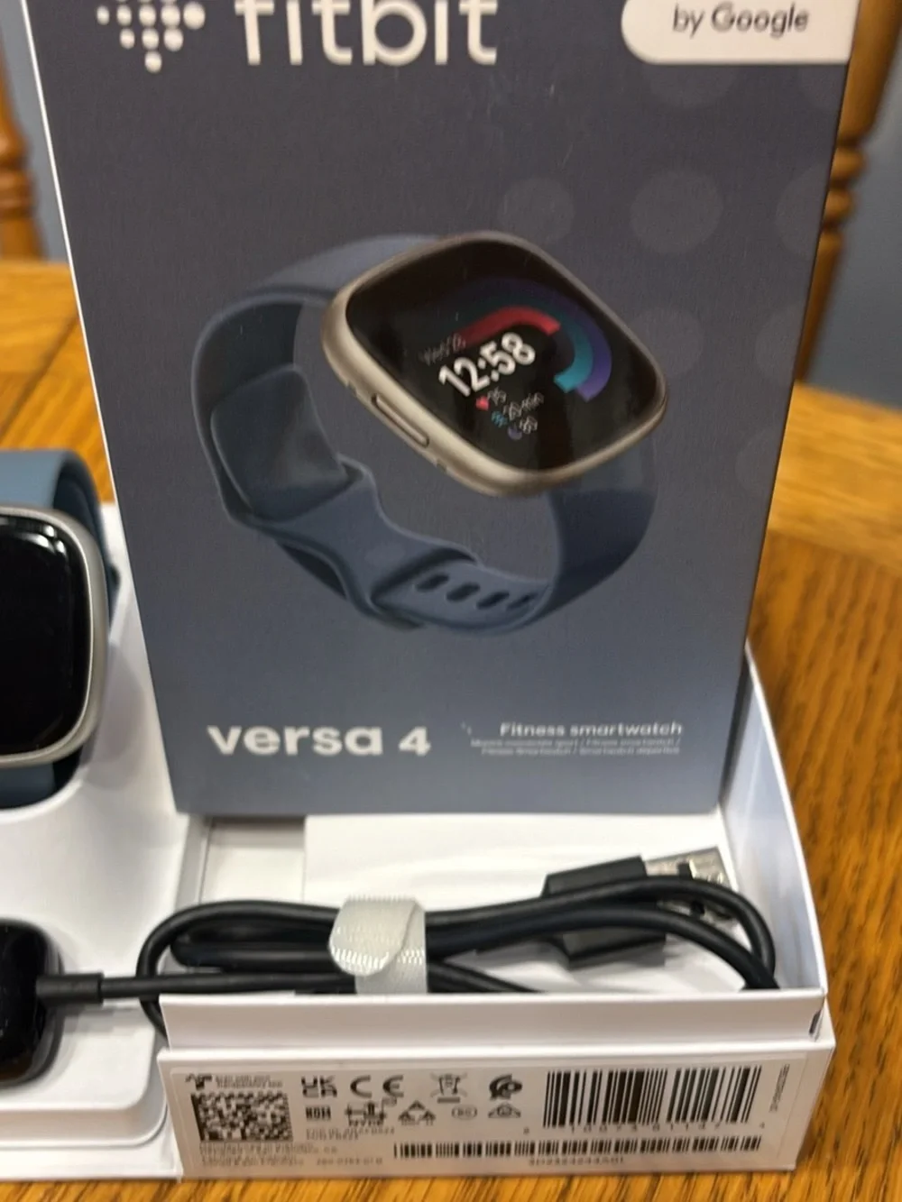 fitbit versa smartwatch